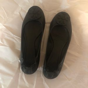 Tory Burch Reva flats. Worn but still good! 9.5.